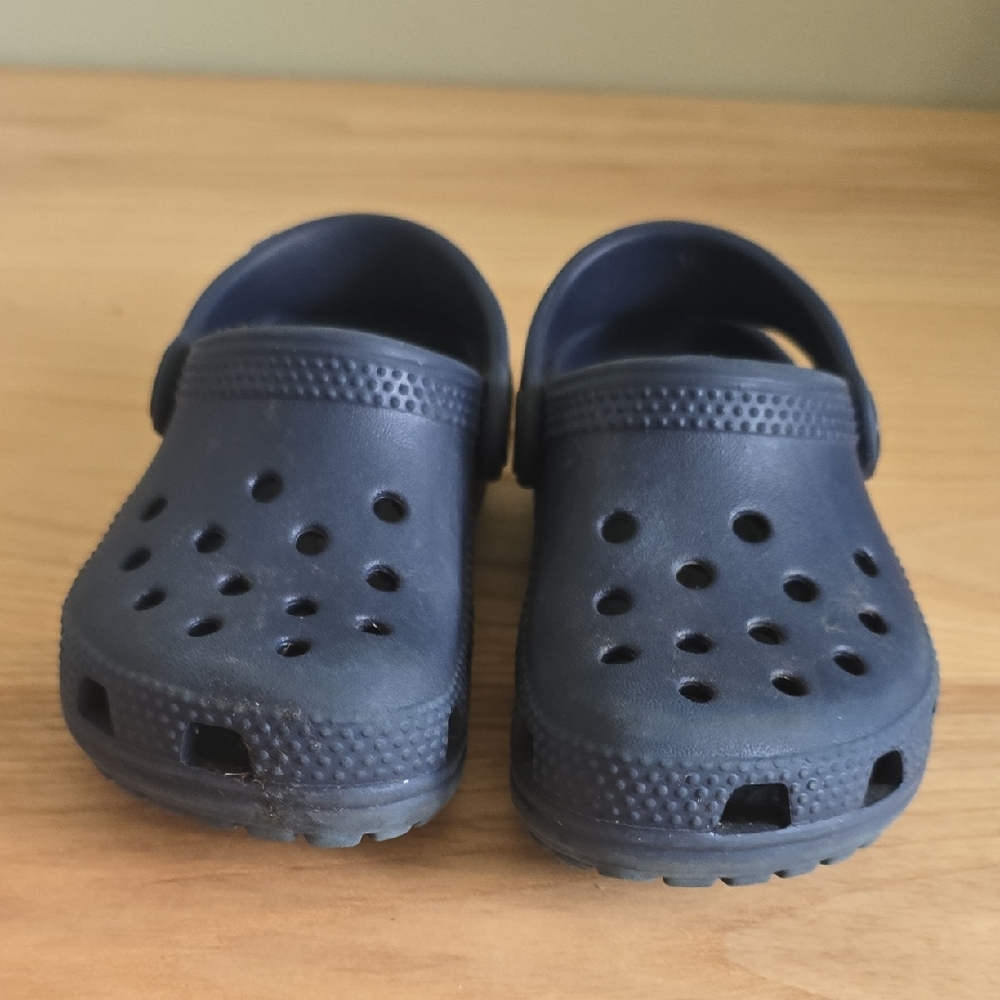 CROCS Kids Navy Blue Classic Clogs